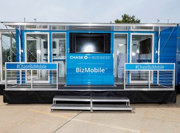 Small Group Meetings with a Mobile Tour
