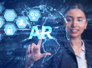 Augmented Reality: Dimensionalize Your Mobile Tour